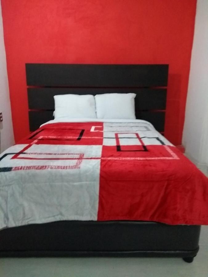 Hotel Boutique Otomi Cerca De Tolantongo Cardonal Bagian luar foto