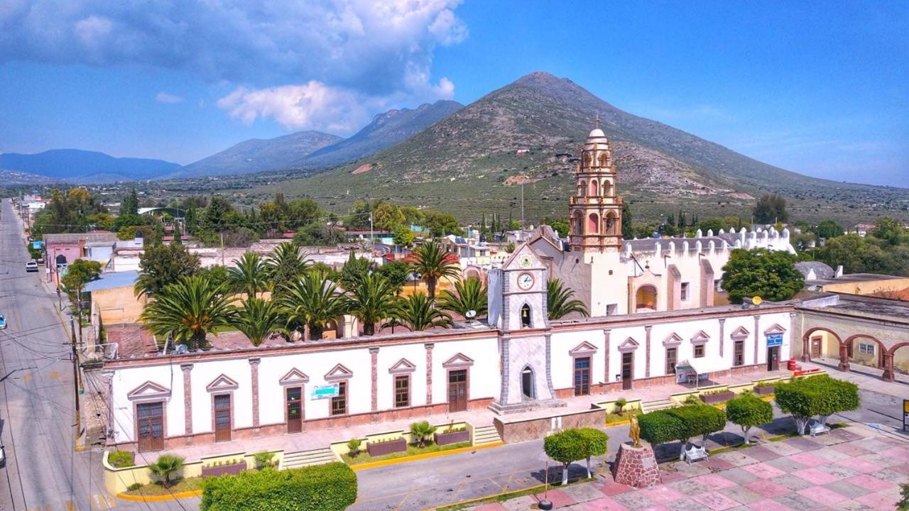 Hotel Boutique Otomi Cerca De Tolantongo Cardonal Bagian luar foto